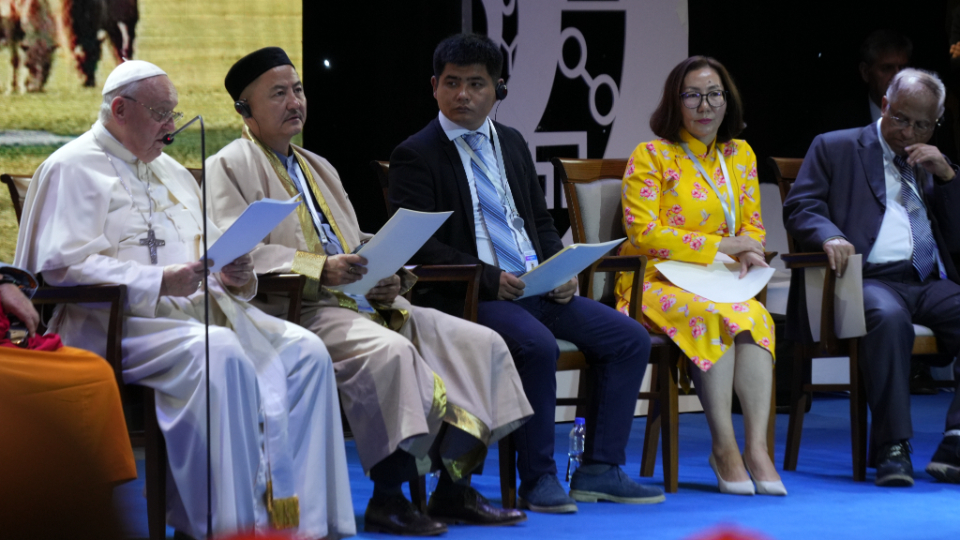 Единство в многообразии: межрелигиозный диалог в Монголии